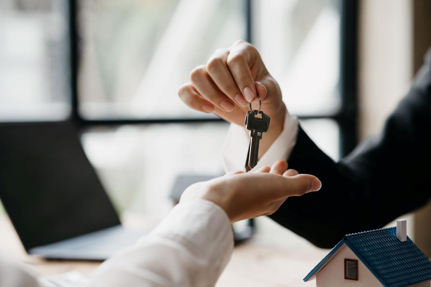Real estate νομική προστασία